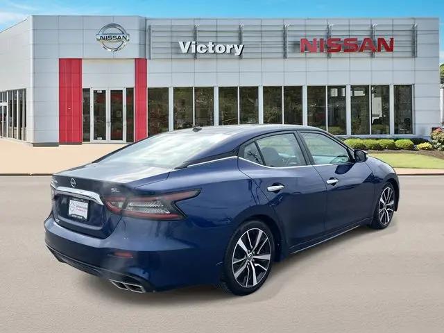 2023 Nissan Maxima SL