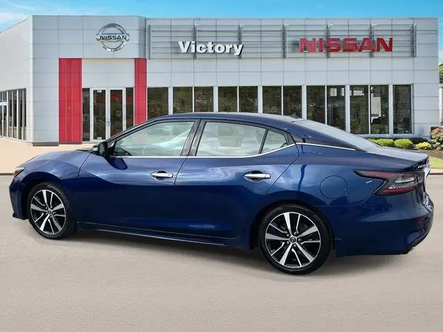 2023 Nissan Maxima SL