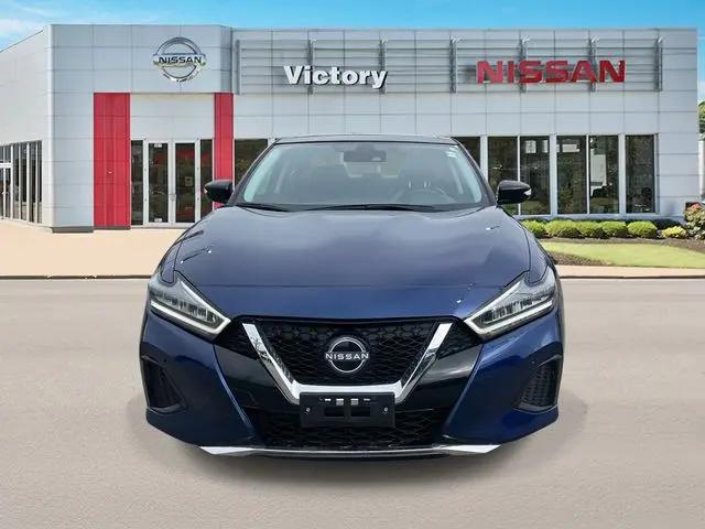 2023 Nissan Maxima SL