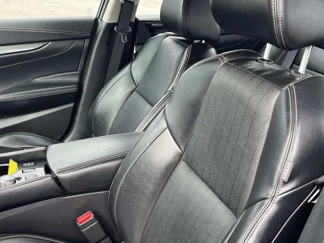 2023 Nissan Maxima SL