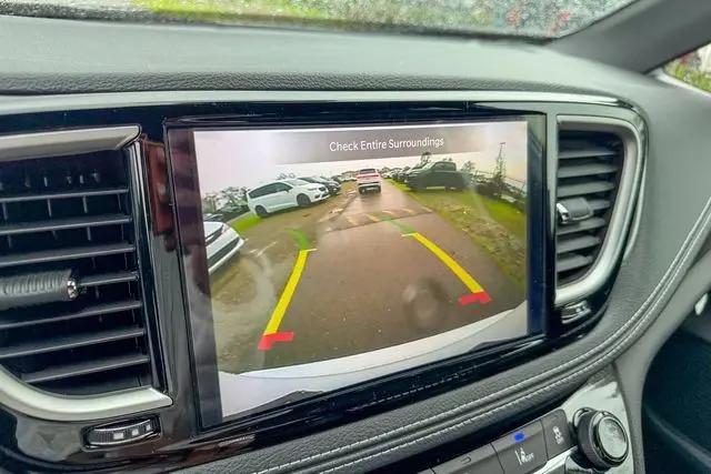2026 Chrysler Pacifica Select AWD