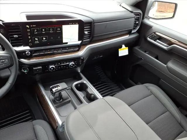 2026 GMC Sierra 1500 Crew Cab, Short Bed, Elevation, 4WD