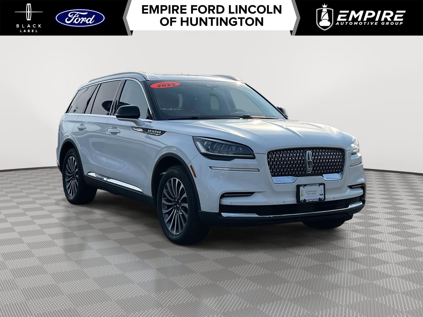 2023 Lincoln Aviator Standard AWD