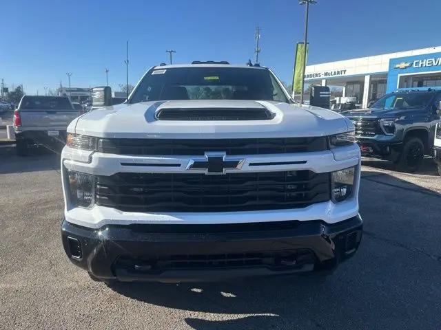 2026 Chevrolet Silverado 2500HD Crew Cab, Standard Bed, WT, 4WD