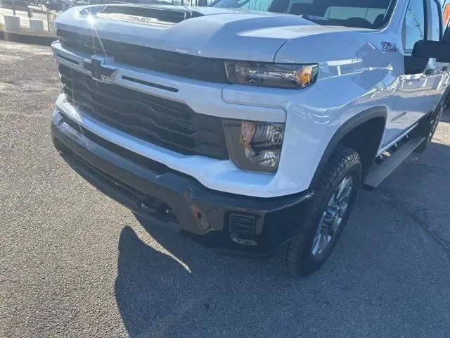 2026 Chevrolet Silverado 2500HD Crew Cab, Standard Bed, WT, 4WD