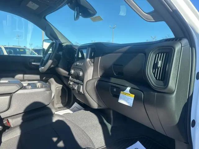 2026 Chevrolet Silverado 2500HD Crew Cab, Standard Bed, WT, 4WD