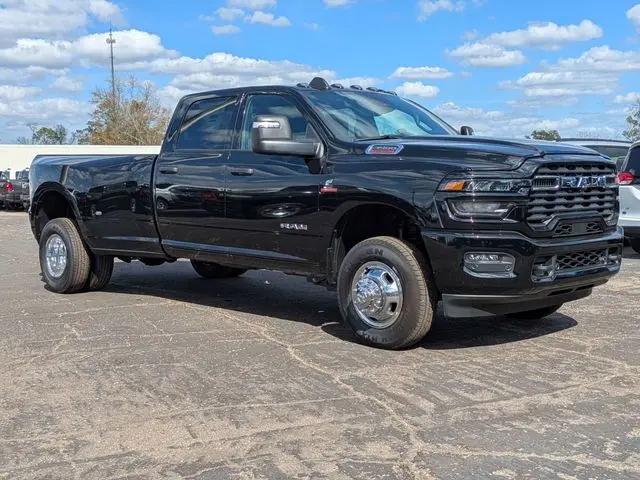 2026 Ram 3500 Big Horn Crew Cab 4x4 8' Box