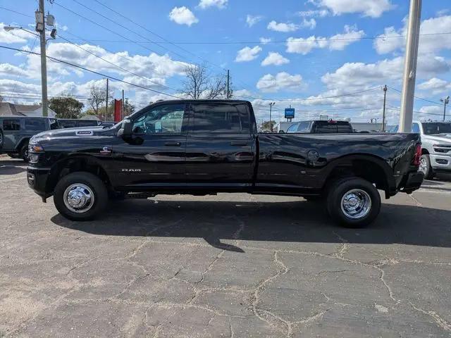 2026 Ram 3500 Big Horn Crew Cab 4x4 8' Box