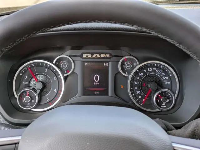 2026 Ram 3500 Big Horn Crew Cab 4x4 8' Box