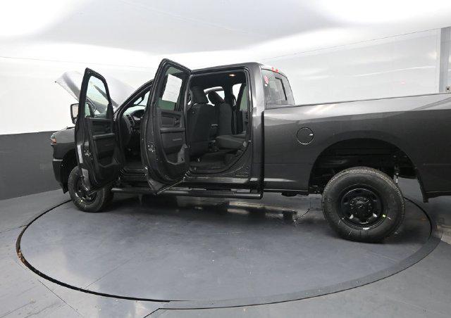 2026 Ram 2500 Tradesman Crew Cab 4x4 64 Box