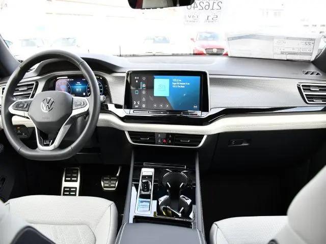 2026 Volkswagen Atlas Cross Sport SEL Premium R-Line