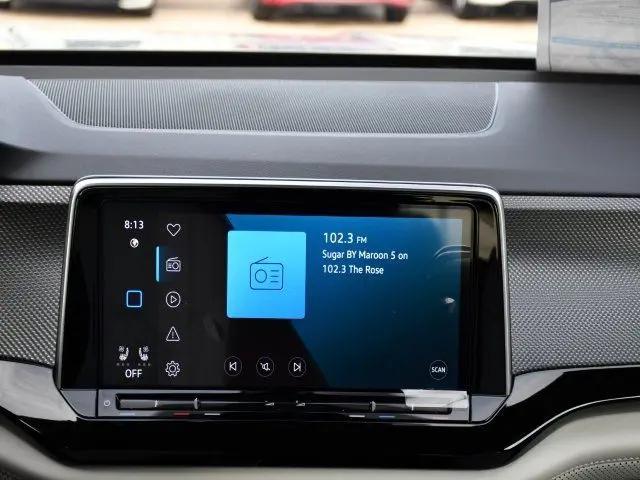 2026 Volkswagen Atlas Cross Sport SEL Premium R-Line