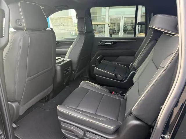 2026 Chevrolet Suburban Premier, 4WD