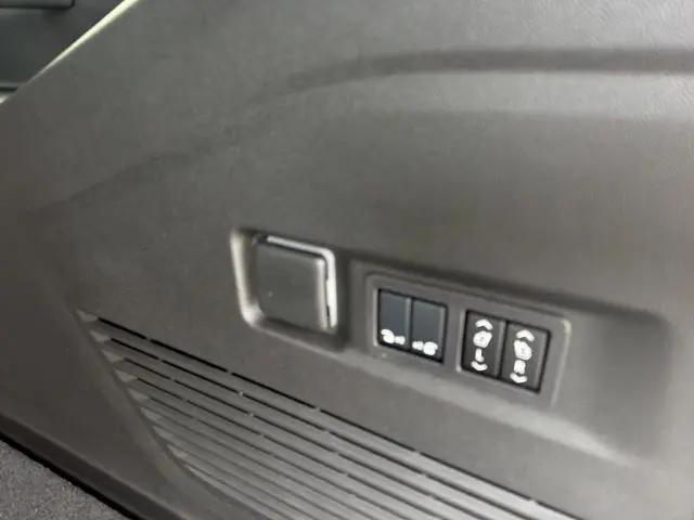 2026 Chevrolet Suburban Premier, 4WD