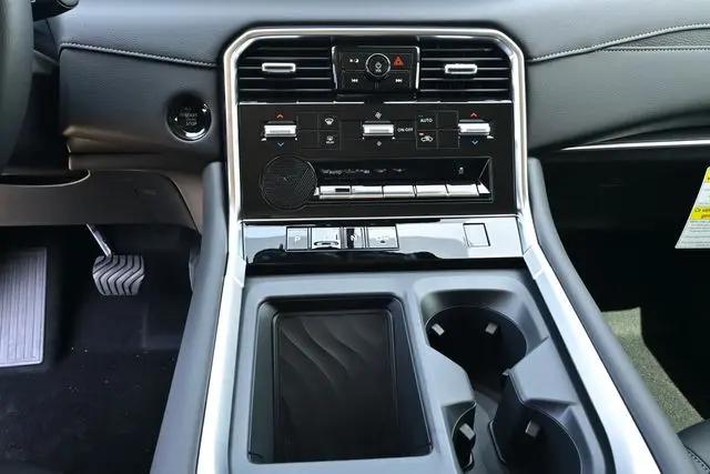 2026 Nissan Armada SV