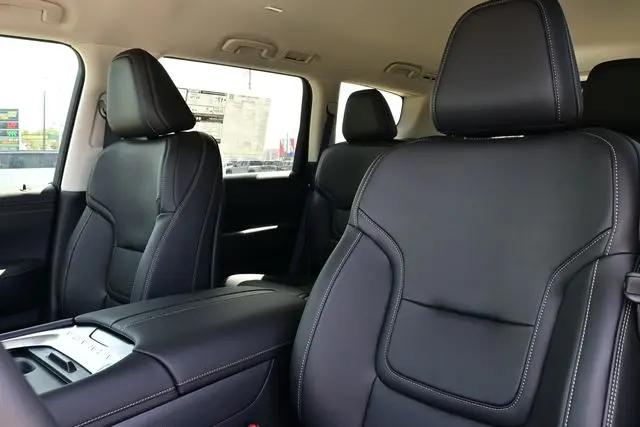 2026 Nissan Armada SV
