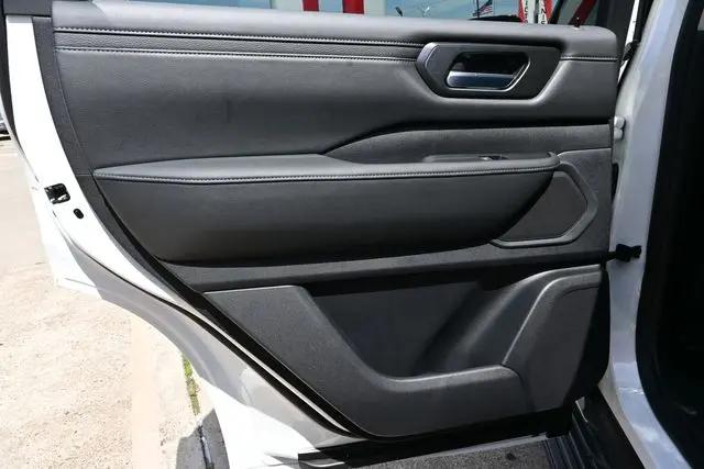 2026 Nissan Armada SV