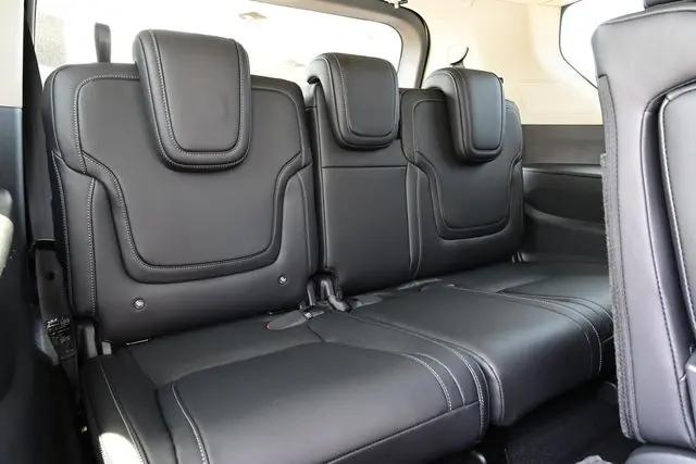 2026 Nissan Armada SV