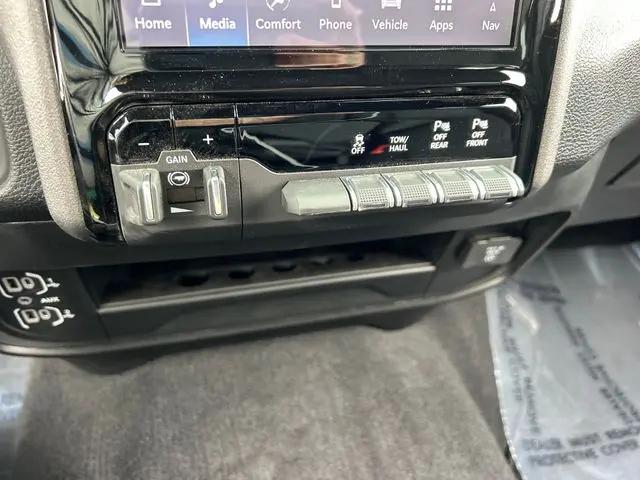 2026 Ram 2500 Tradesman Crew Cab 4x4 6'4" Box