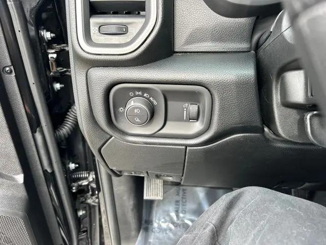 2026 Ram 2500 Tradesman Crew Cab 4x4 6'4" Box