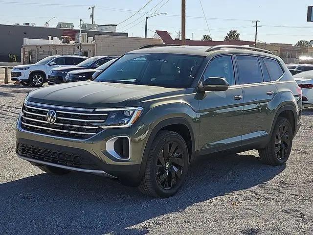 2026 Volkswagen Atlas SE with Technology