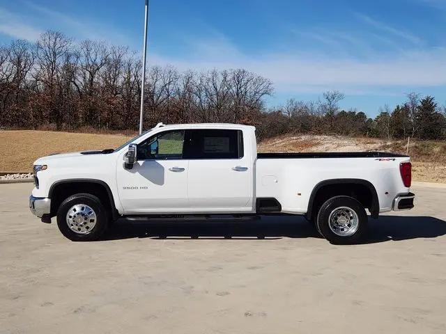 2026 Chevrolet Silverado 3500HD Crew Cab, Long Bed, LTZ Dual Rear Wheel, RWD