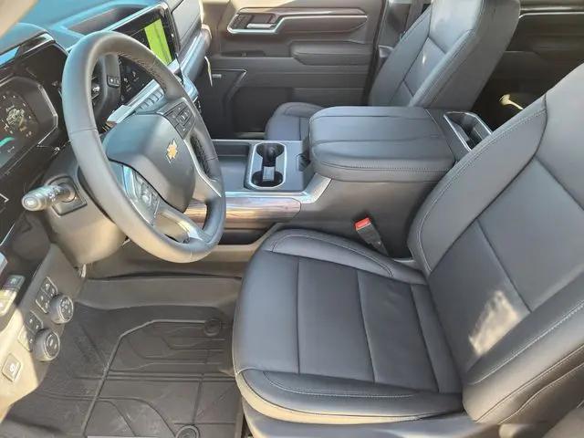 2026 Chevrolet Silverado 3500HD Crew Cab, Long Bed, LTZ Dual Rear Wheel, RWD