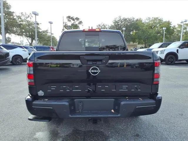 2026 Nissan Frontier Crew Cab SV 4x2