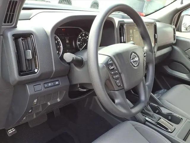 2026 Nissan Frontier Crew Cab SV 4x2