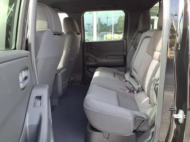 2026 Nissan Frontier Crew Cab SV 4x2