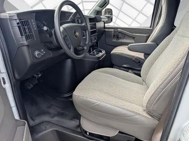 2023 Chevrolet Express Passenger RWD 3500 Extended Wheelbase LS