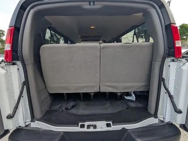 2023 Chevrolet Express Passenger RWD 3500 Extended Wheelbase LS
