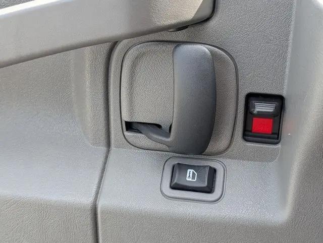 2023 Chevrolet Express Passenger RWD 3500 Extended Wheelbase LS