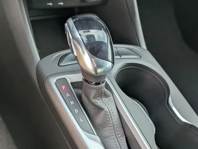 2026 Buick NV Preferred FWD