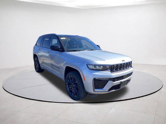 2026 Jeep Grand Cherokee Summit 4x4 for sale in East Hartford, CT