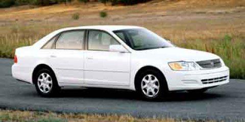 2001 Toyota Avalon XL's photo