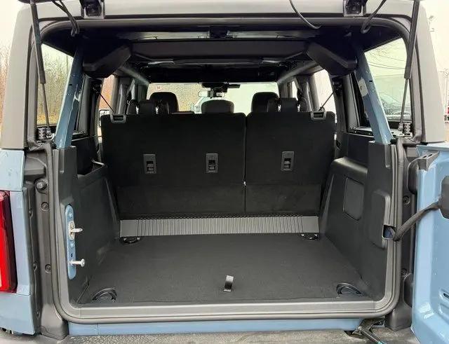 2025 Ford Bronco Base
