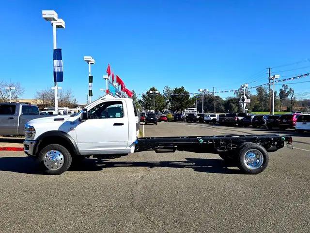 2026 Ram 5500 Tradesman/Big Horn