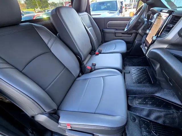 2026 Ram 5500 Tradesman/Big Horn