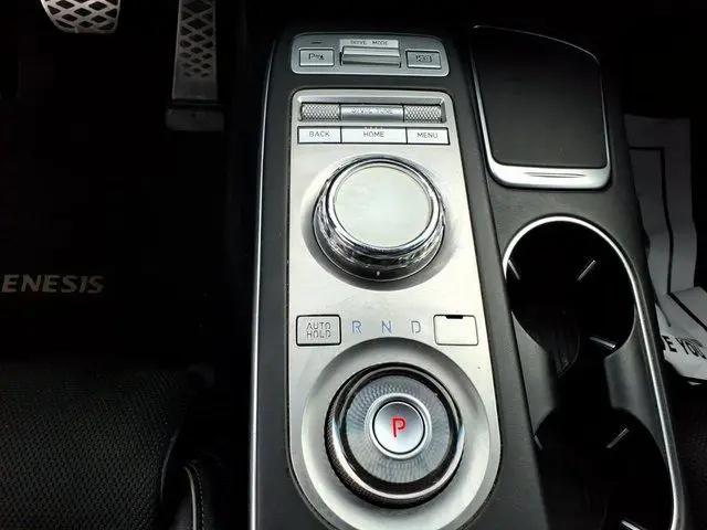 2022 Genesis GV70 2.5T AWD