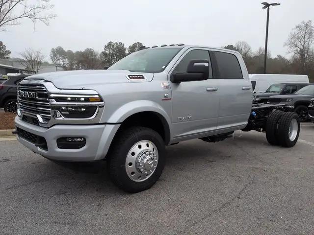 2026 Ram 5500 Tradesman/Big Horn