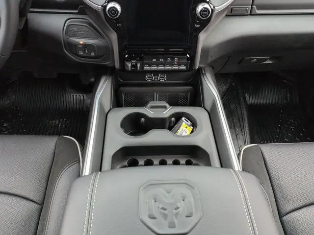 2026 Ram 5500 Tradesman/Big Horn