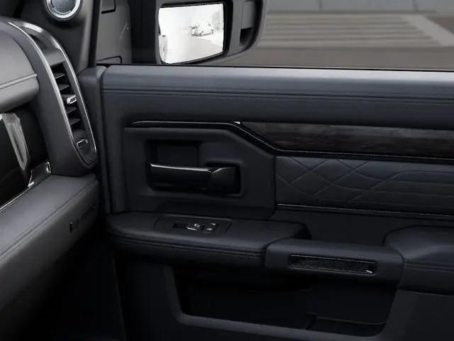 2026 Ram 3500 Limited Crew Cab 4x4 6'4" Box