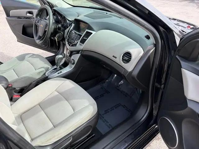 2015 Chevrolet Cruze 1LT Auto