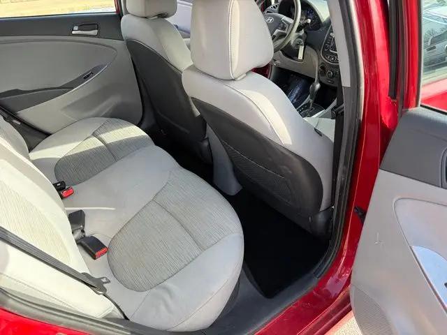 2017 Hyundai Accent Value Edition