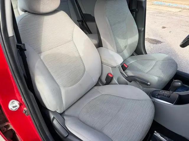 2017 Hyundai Accent Value Edition