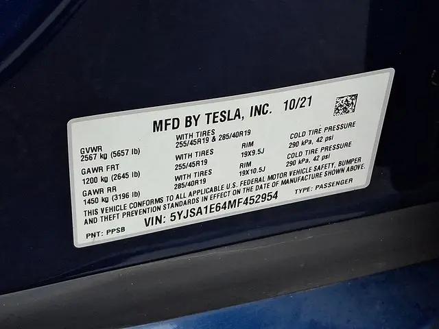 2021 Tesla Model S Plaid Tri Motor All-Wheel Drive