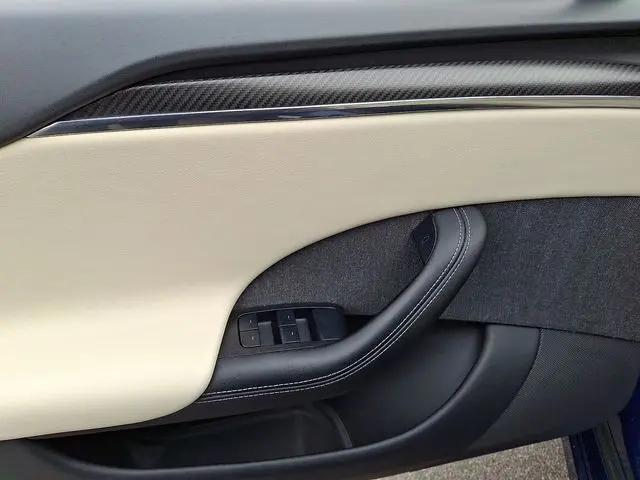 2021 Tesla Model S Plaid Tri Motor All-Wheel Drive