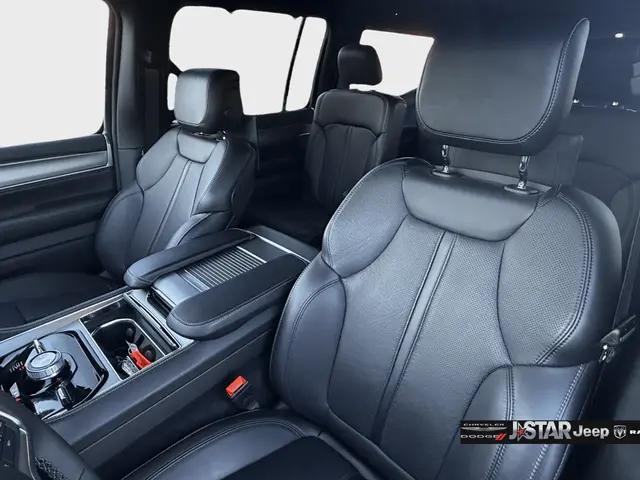 2024 Jeep Wagoneer Series II Carbide 4x4