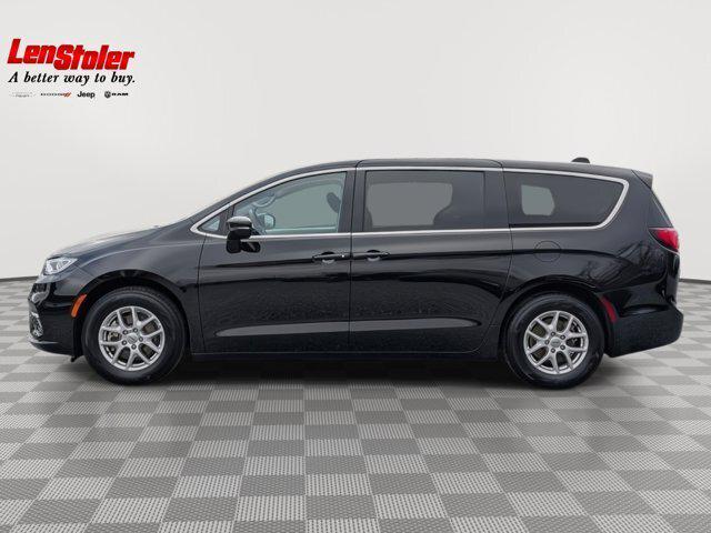 2024 Chrysler Pacifica Touring L 2024 Chrysler Pacifica Touring L